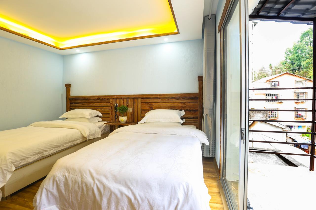 Yunshe Yuanlaiju Guesthouse Жангжиаже Екстериор снимка