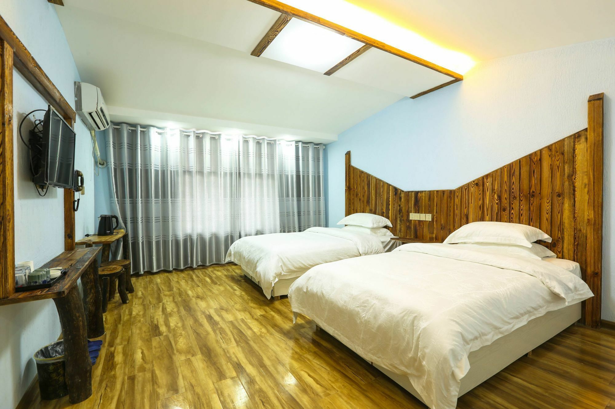 Yunshe Yuanlaiju Guesthouse Жангжиаже Екстериор снимка