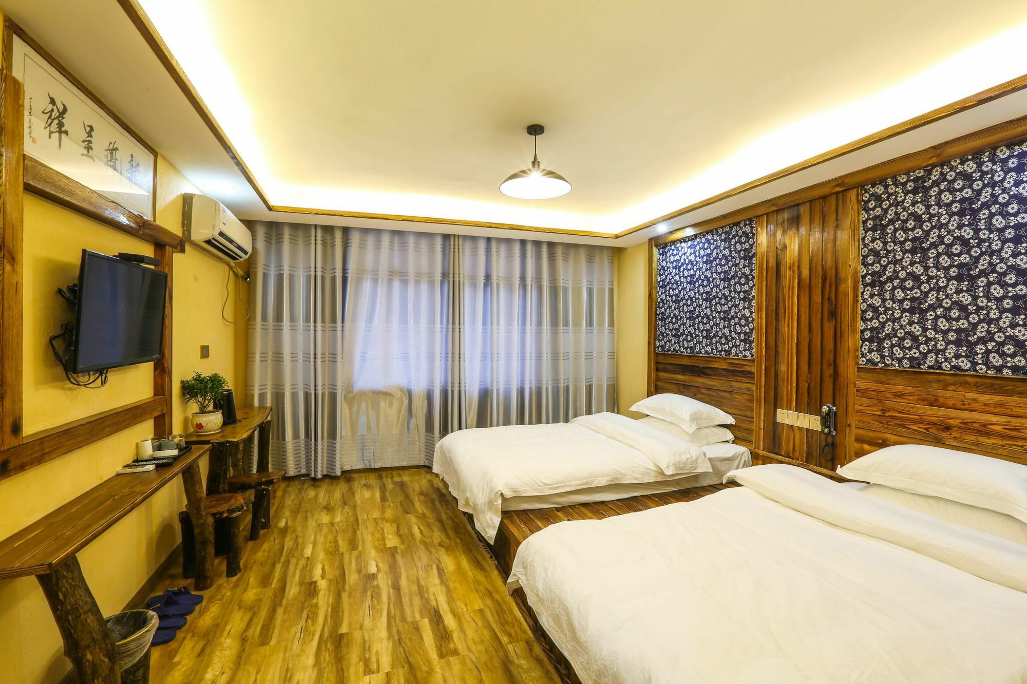 Yunshe Yuanlaiju Guesthouse Жангжиаже Екстериор снимка